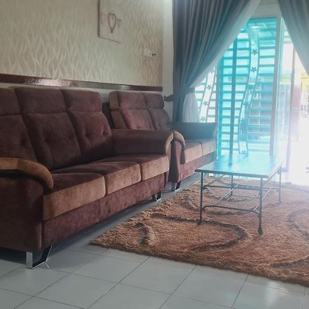 Anjung Klia House 31 With Neflix Villa Banting  Dış mekan fotoğraf